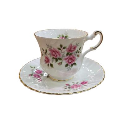 Queens İngiliz Çay Fincanı
